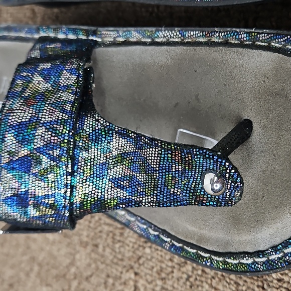 Alegria Carina Leather Sandals Blue Metallic Design Sz 38 / 8 Womens - Picture 3 of 9